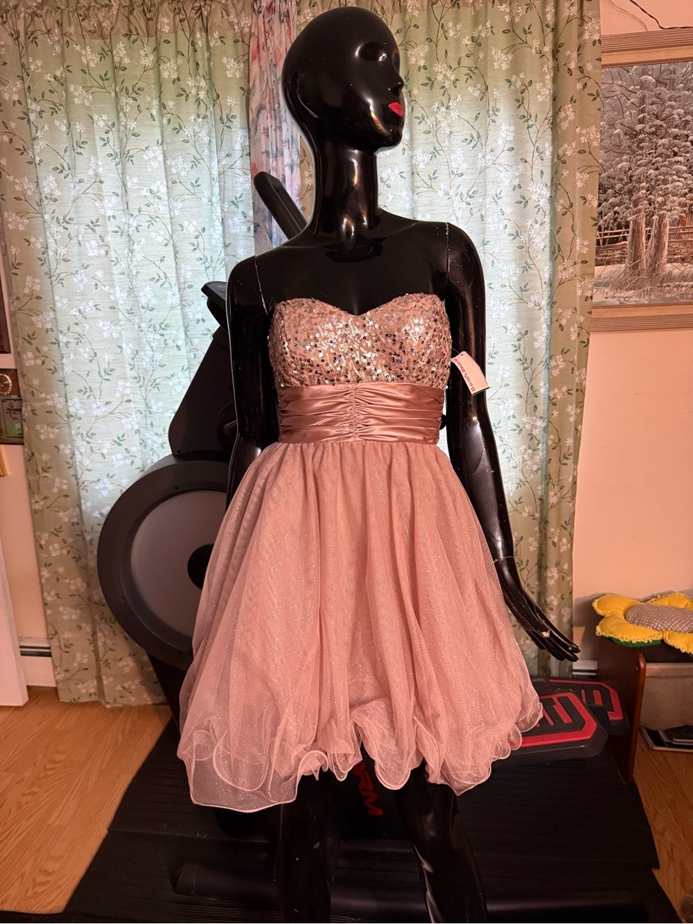 David’s Bridal Speechless Sparkle Dress size 3 - Picture 2 of 15